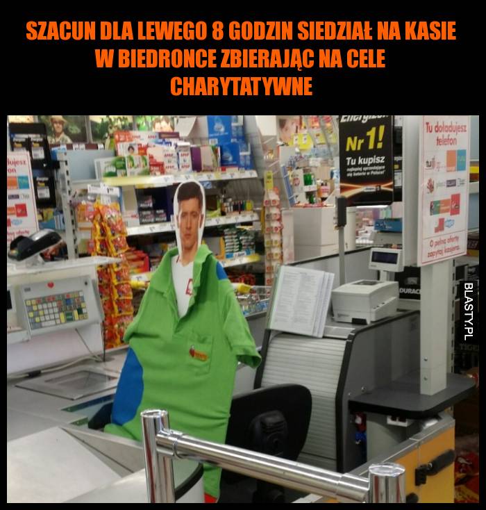 Szacun dla Lewego 8 godzin siedział na kasie w Biedronce zbierając na Cele charytatywne