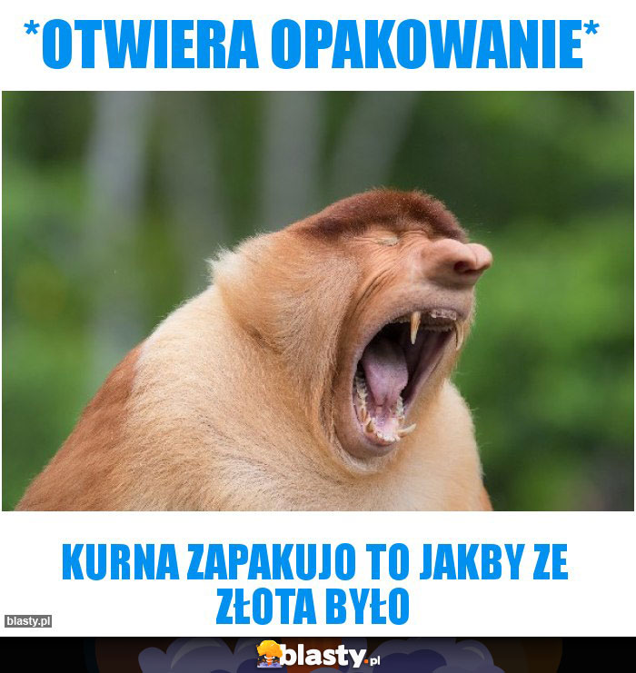 *otwiera opakowanie*